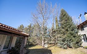 Raise Polydrosos Mountain Stay